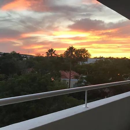 Happy Sunrise Apartment