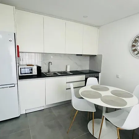 Happy Sunrise Apartament